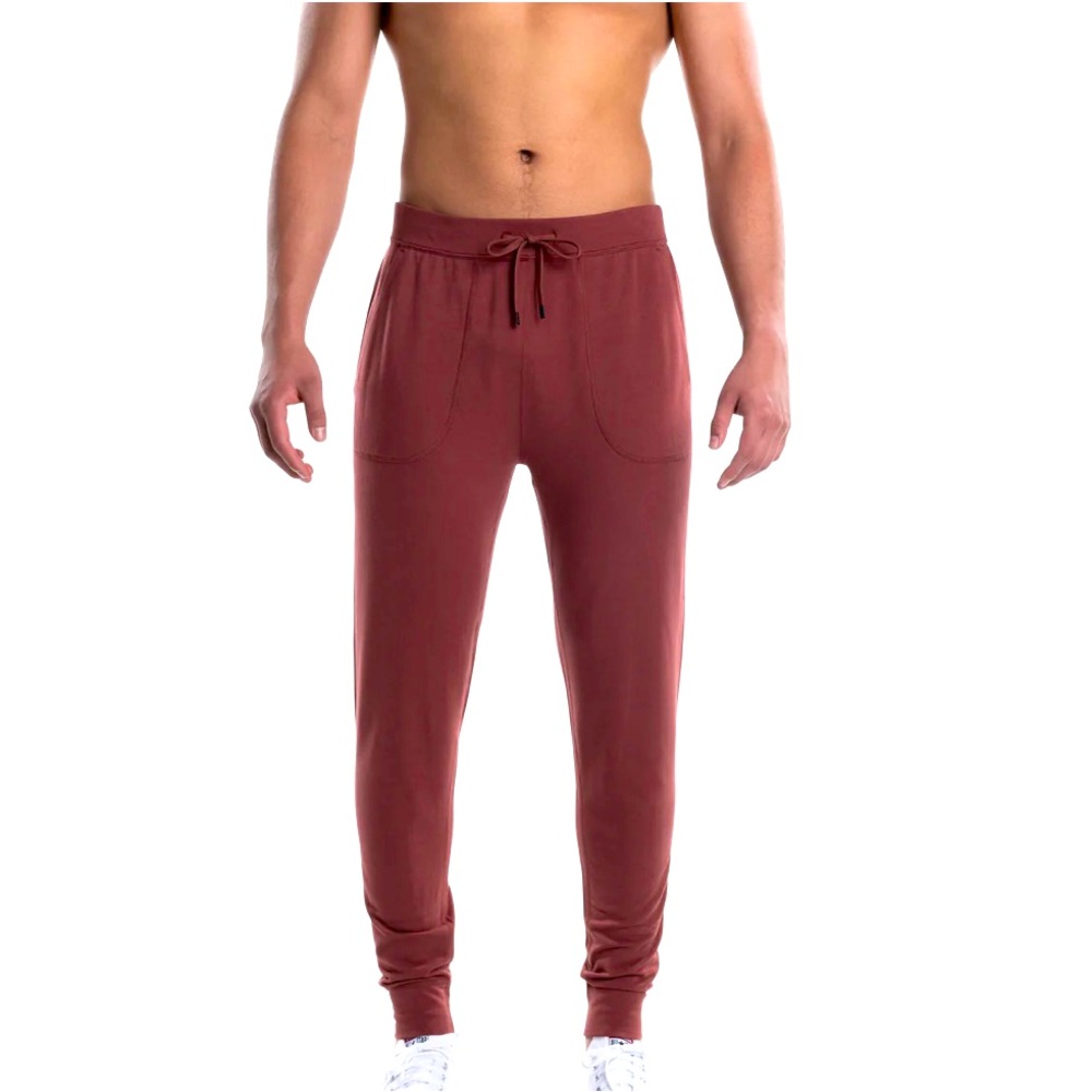 Selling men’s Saxx jogger pant. Never warn still has tags. size medium.